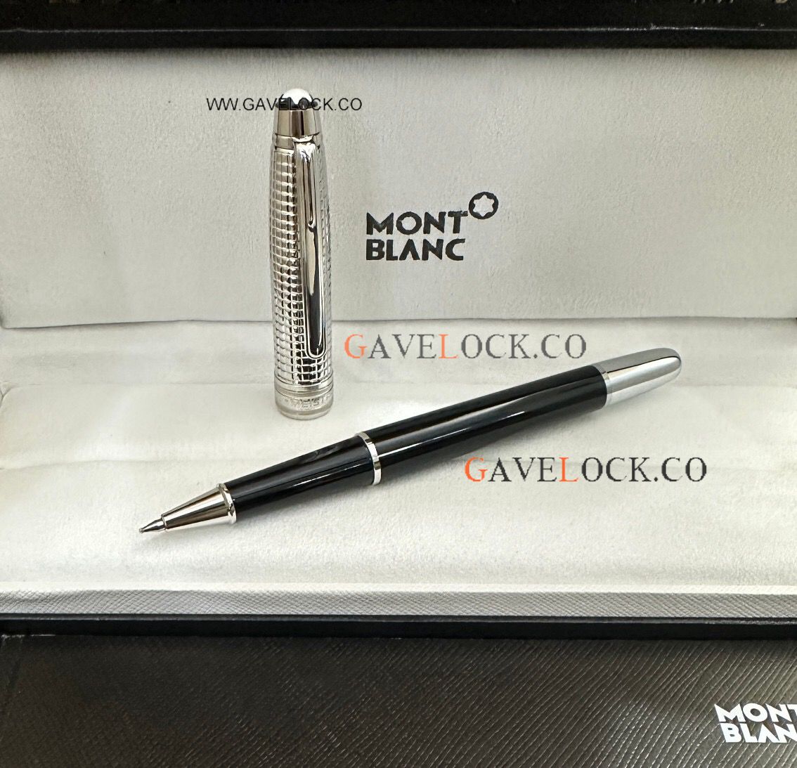 AAA Quality Montblanc Meisterstuck Doue 164 Black Barrel & Silver Cap Rollerball Pen